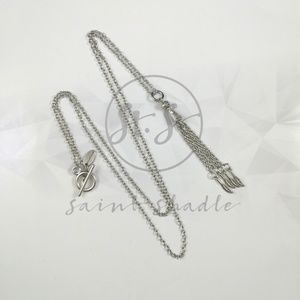 Handmade: long silver necklace with tassel